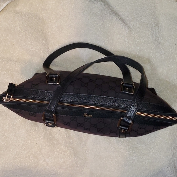 Gucci Handbag - Picture 9 of 16